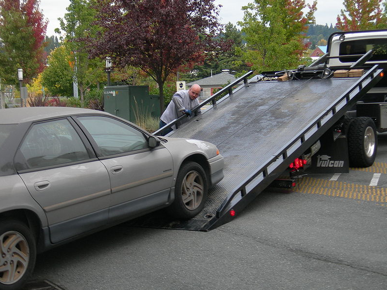this image shows long-distance towing services in Citrus Heights, CA